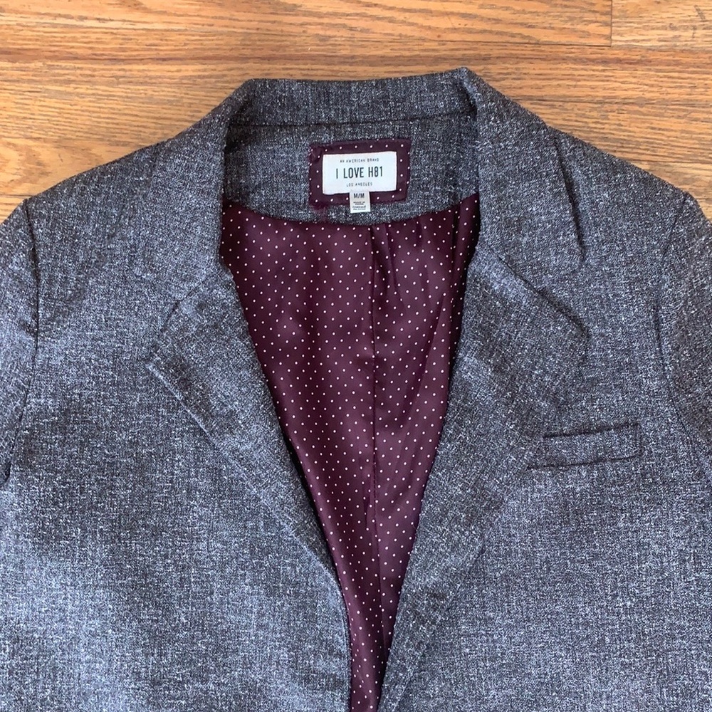 Blazer - Picture 2 of 2